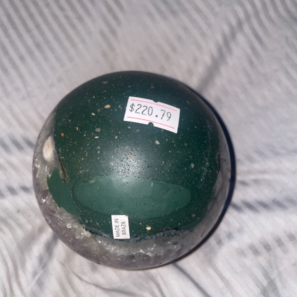 amethyst orb - Picture 3 of 5